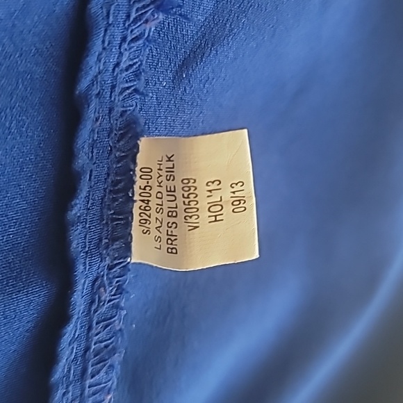 Banana Republic | Cobalt Blue ¾ Sleeve Blouse w|keyhole Accent - Picture 7 of 7